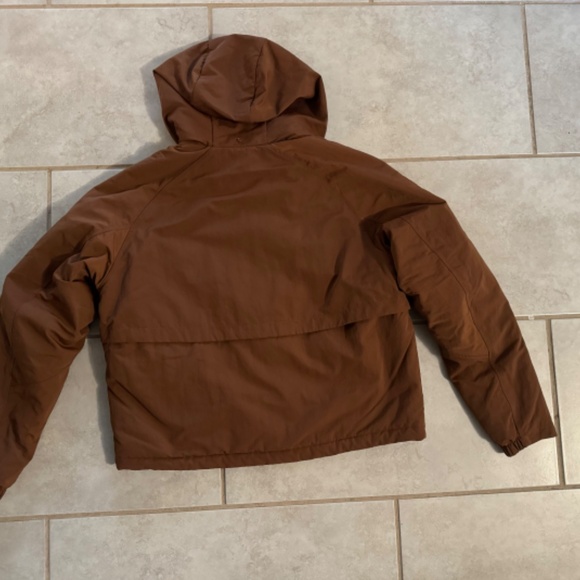 Lululemon Always Effortless Insulated Jacket - Picture 3 of 4